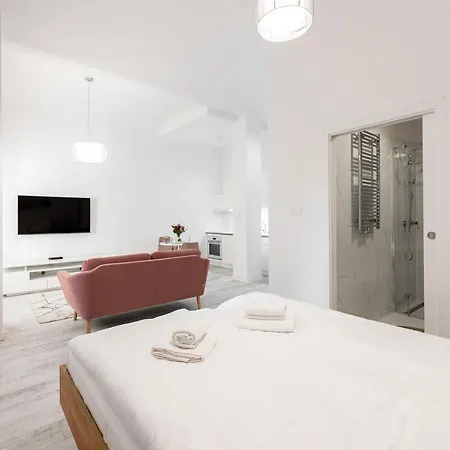 Apartamenty Centrum Nowoczesny Design - Dream Apart Bielsko-Biala Exterior photo